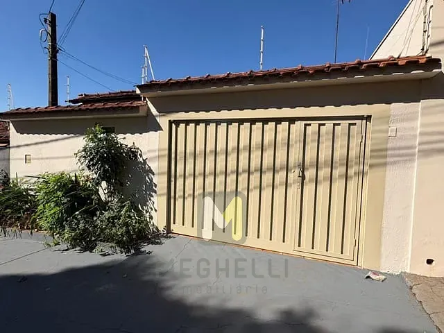 Casa com 250m² 2 quartos e 2 banheiros, para alugar, no bairro Jardim Boa Vista em Serrana