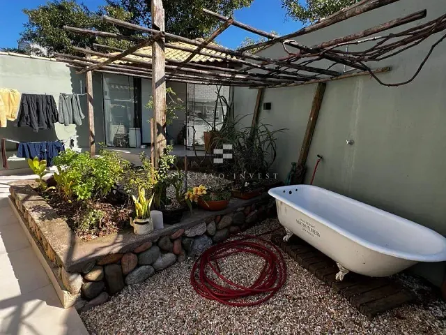 Casa 2 quartos e 4 banheiros, à venda, no bairro Praia Brava de Itajaí em Itajaí