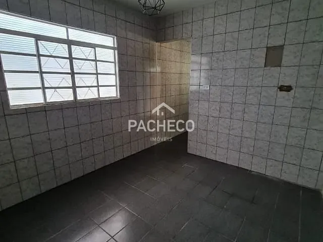 Casa com 150m² 2 quartos e 1 banheiro, à venda, no bairro Conjunto Habitacional dos Trabalhadores em Santa Bárbara d'Oeste