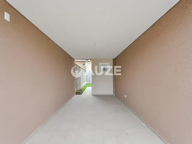 Casa com 153m² 3 quartos e 3 banheiros, à venda, no bairro Xaxim em Curitiba