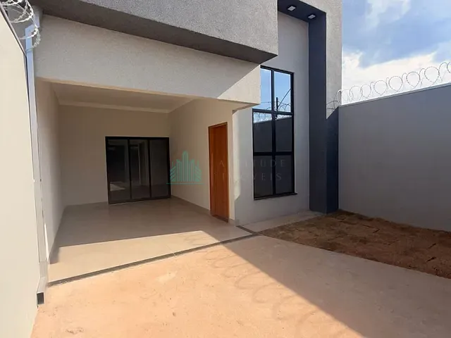 Casa 3 quartos e 2 banheiros, à venda, no bairro Loteamento Residencial Jardim Laranjeiras em Catalão