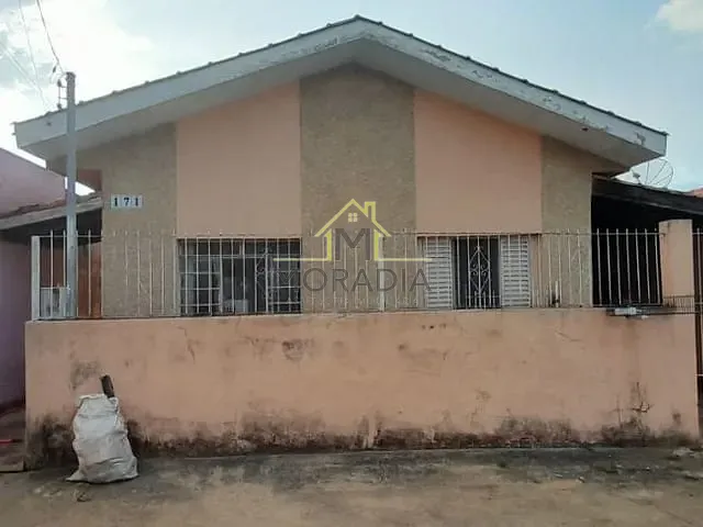 Casa com 250m² 2 quartos e 1 banheiro, para alugar, no bairro Jardim Novo Horizonte em Guaxupé