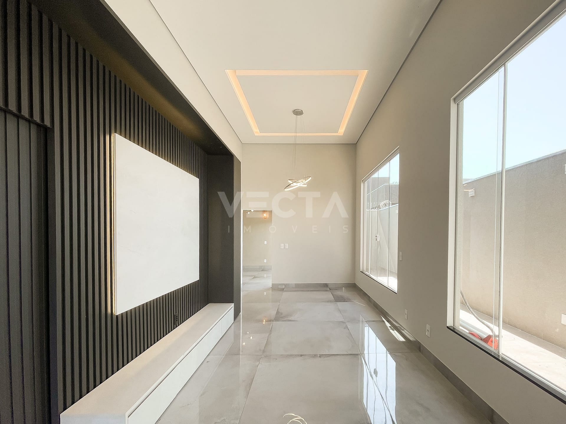 Casa à venda com 3 quartos, 120m² - Foto 2