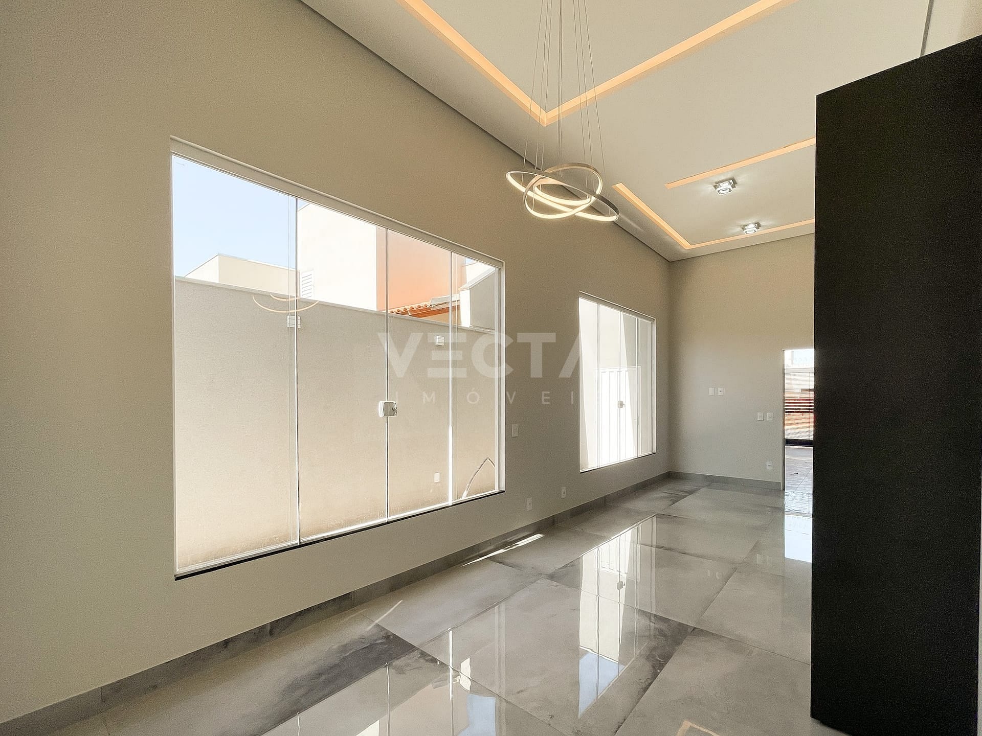 Casa à venda com 3 quartos, 120m² - Foto 4