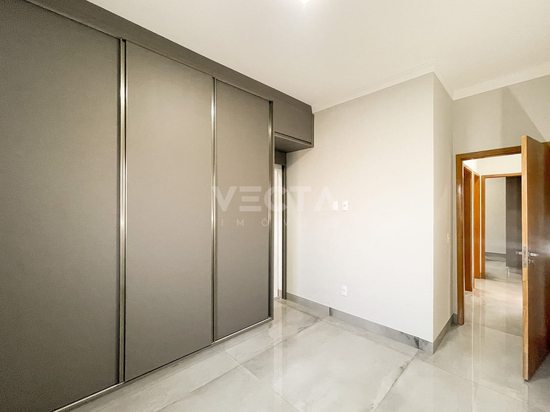 Casa à venda com 3 quartos, 120m² - Foto 16