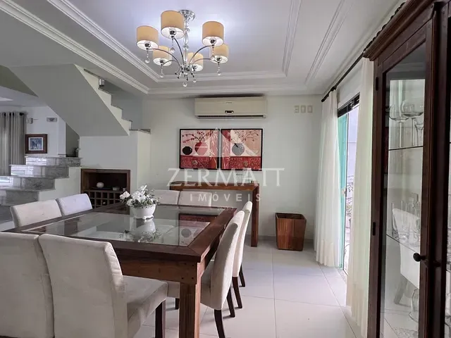 Casa com 420m² 4 quartos e 3 banheiros, à venda, no bairro Bela Vista em Gaspar