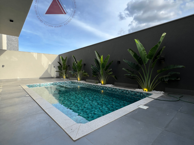 Sobrado com 301m² 4 quartos e 5 banheiros, à venda, no bairro Condominio Veredas de Franca, Parque Universitário em Franca