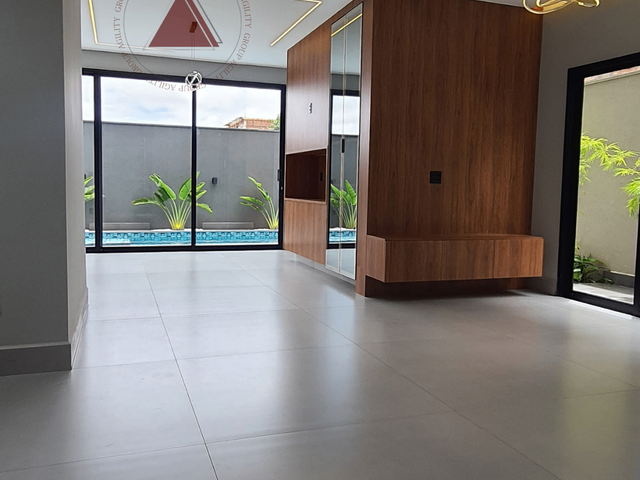 Sobrado com 301m² 4 quartos e 5 banheiros, à venda, no bairro Condominio Veredas de Franca, Parque Universitário em Franca