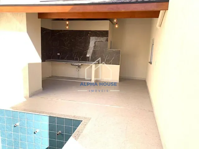 Casa com 250m² 3 quartos e 3 banheiros, à venda, no bairro Vila Suiça em Pindamonhangaba