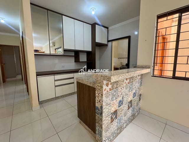 Casa com 154m² 2 quartos e 1 banheiro, à venda, no bairro Pirapó em Apucarana
