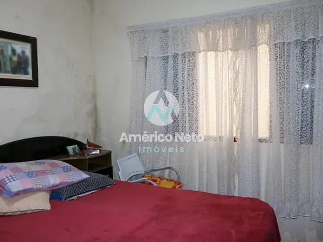 Casa com 252m² 3 quartos e 2 banheiros, à venda, no bairro Olímpico em São Caetano do Sul