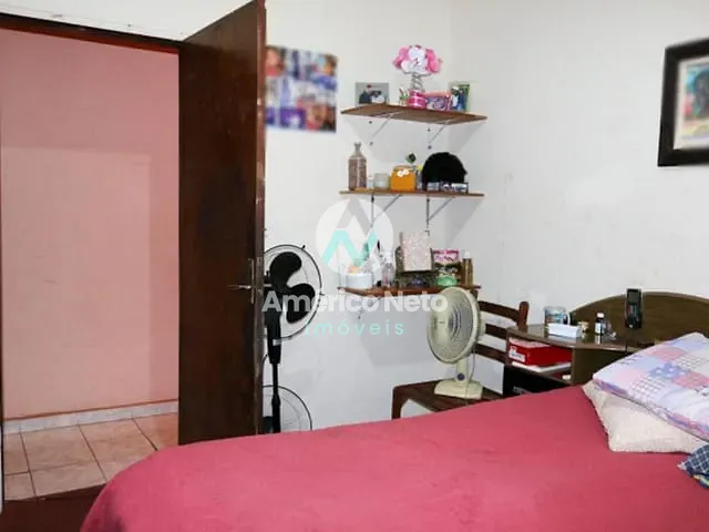 Casa com 252m² 3 quartos e 2 banheiros, à venda, no bairro Olímpico em São Caetano do Sul