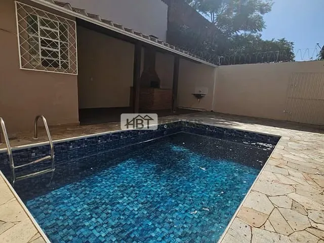 Casa com 200m² 2 quartos e 1 banheiro, à venda, no bairro Vila Dutra em Bauru