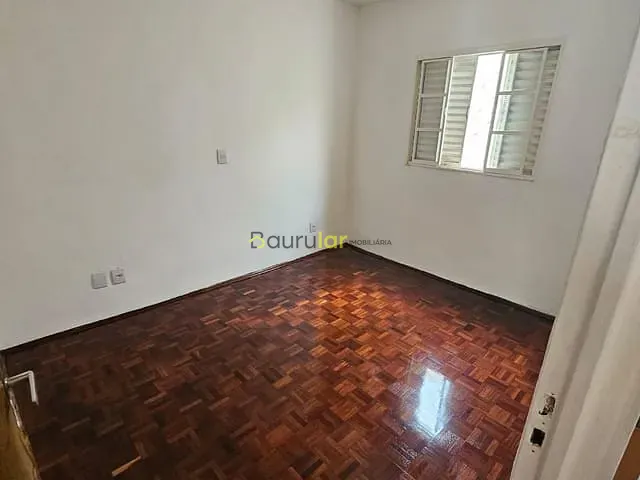 Casa com 200m² 2 quartos e 1 banheiro, à venda, no bairro Vila Dutra em Bauru