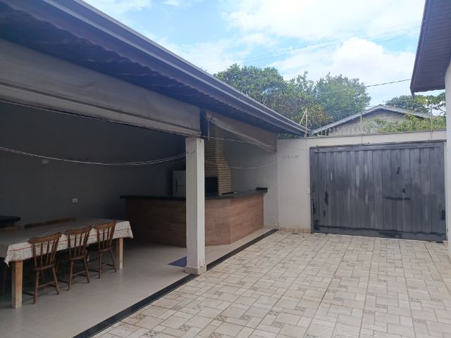 Casa com 275m² 3 quartos e 2 banheiros, para alugar, no bairro Paulicéia em Piracicaba