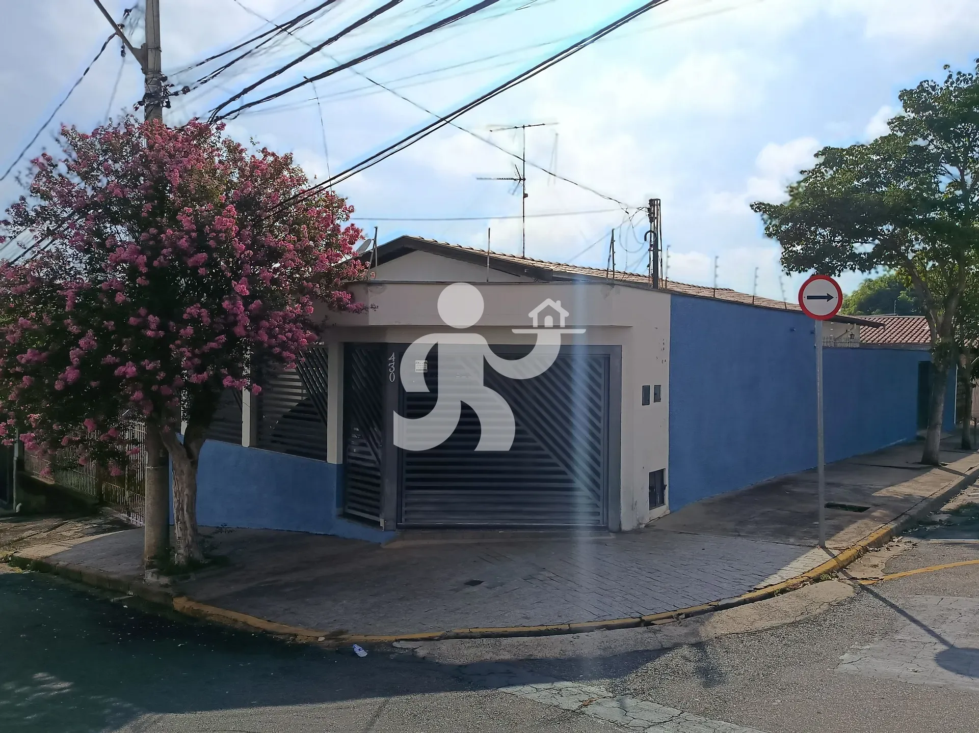 Casa, 3 quartos, 174 m² - Foto 1