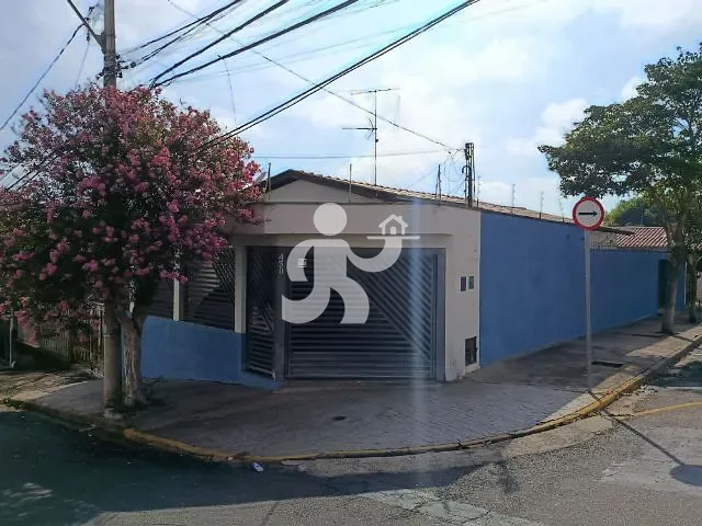 Casa com 275m² 3 quartos e 2 banheiros, para alugar, no bairro Paulicéia em Piracicaba