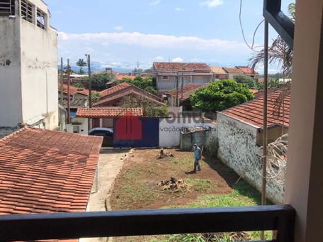 Casa à venda, no bairro Campo Alegre em Pindamonhangaba