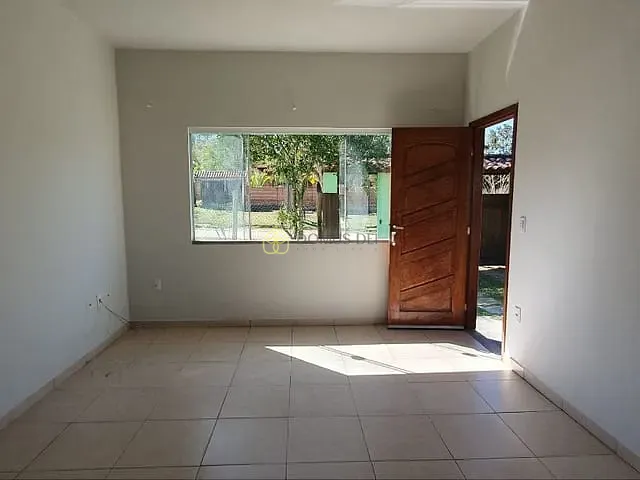 Casa com 450m² 2 quartos e 2 banheiros, à venda, no bairro Penedo em Itatiaia