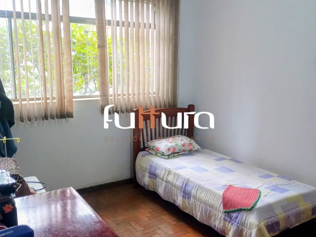 Casa com 442m² 3 quartos e 2 banheiros, à venda, no bairro Setor Marista em Goiânia