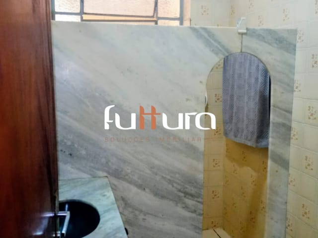 Casa com 442m² 3 quartos e 2 banheiros, à venda, no bairro Setor Marista em Goiânia