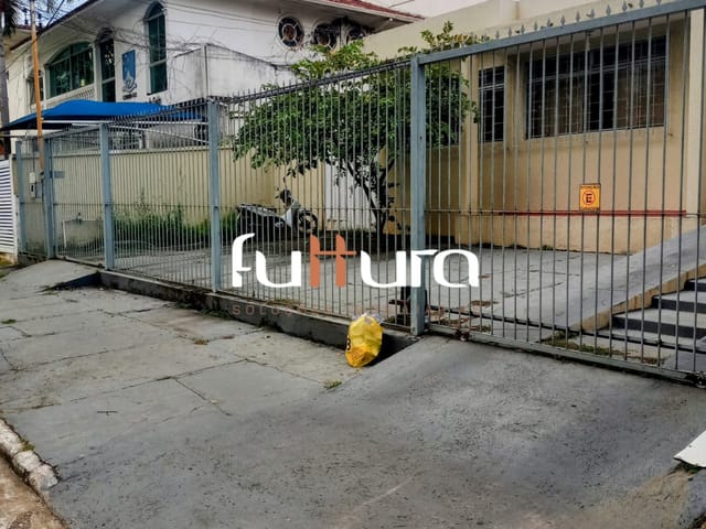Casa com 442m² 3 quartos e 2 banheiros, à venda, no bairro Setor Marista em Goiânia