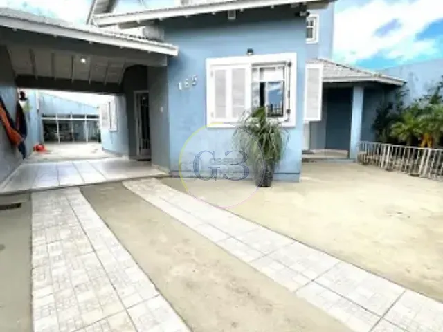 Casa 4 quartos e 3 banheiros, à venda, no bairro Cassino em Rio Grande