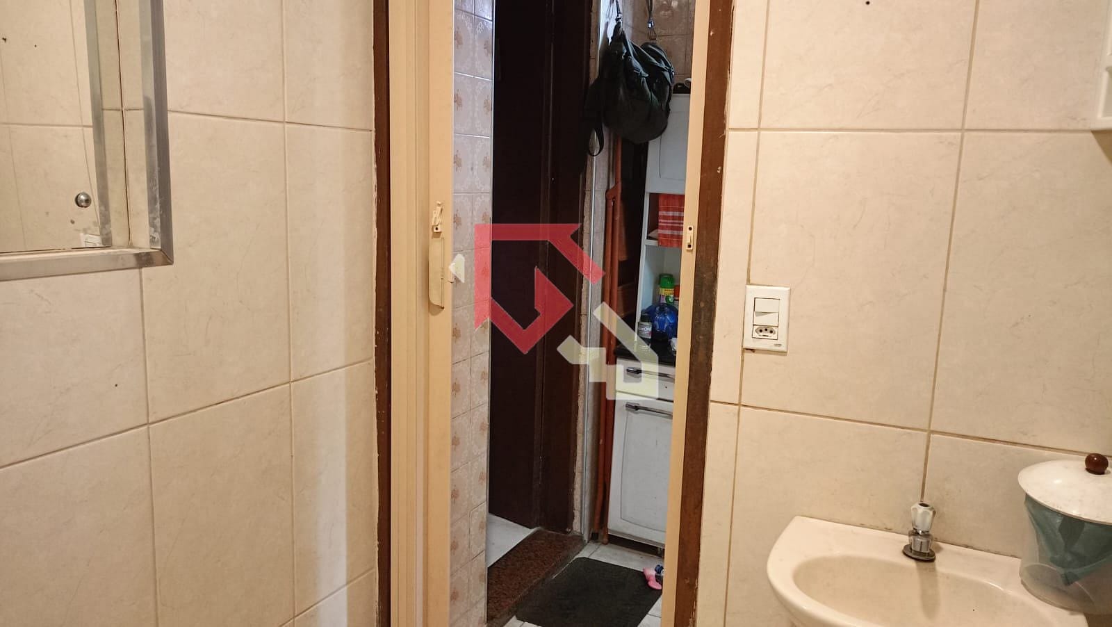 Casa, 6 quartos, 135 m² - Foto 37