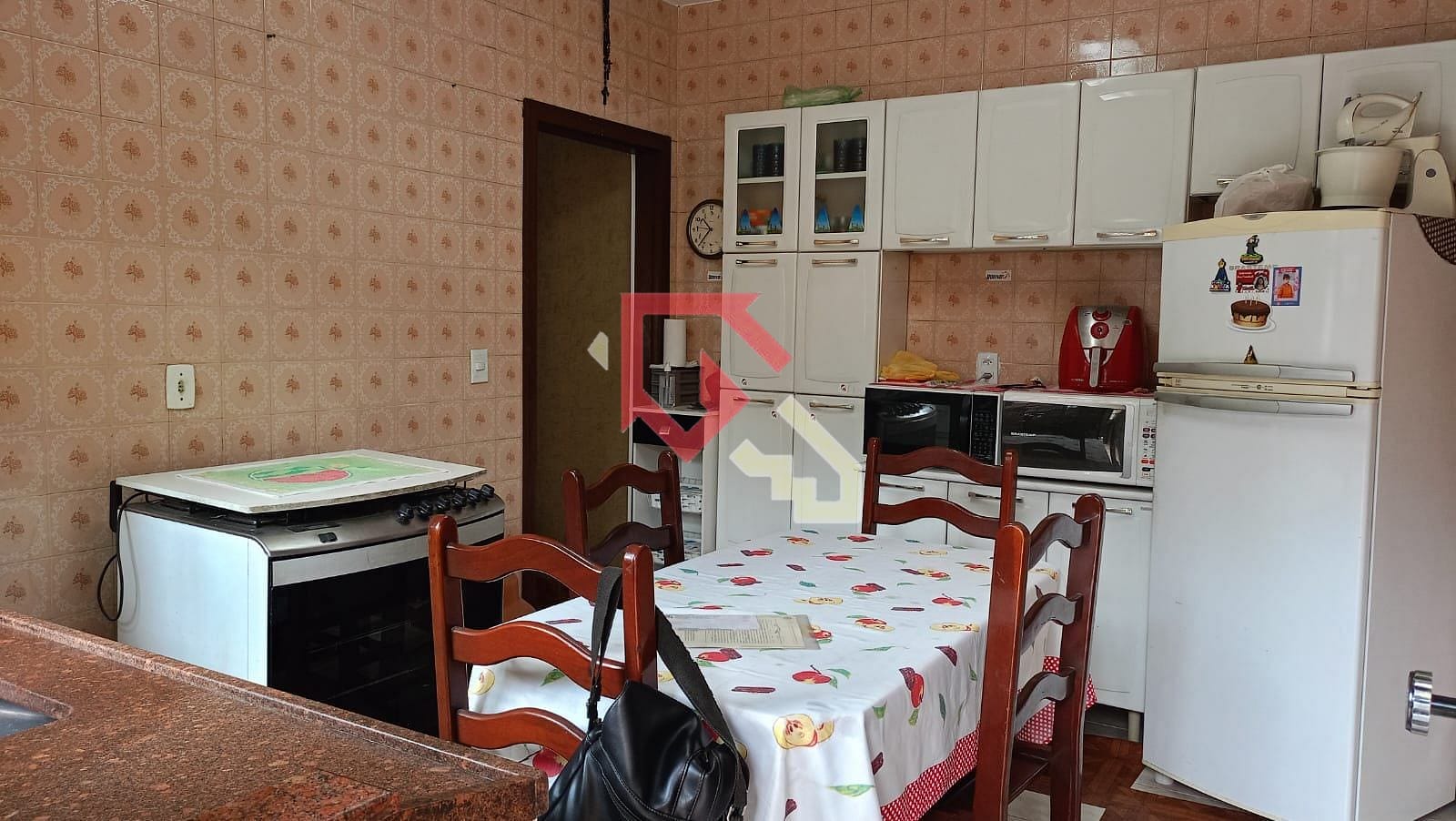 Casa, 6 quartos, 135 m² - Foto 11