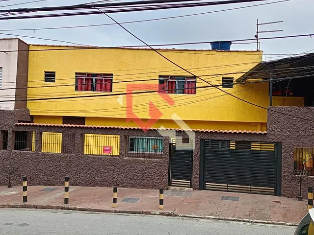 Casa com 200m² 6 quartos e 5 banheiros, à venda, no bairro Parque das Américas em Mauá