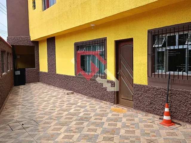 Casa com 200m² 6 quartos e 5 banheiros, à venda, no bairro Parque das Américas em Mauá