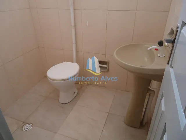 Casa com 106m² 3 quartos e 1 banheiro, à venda, no bairro Alto Maron em Vitória da Conquista