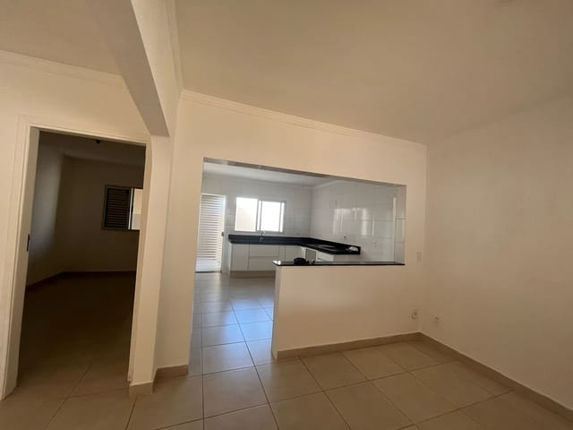Casa com 250m² 3 quartos e 1 banheiro, à venda, no bairro Parque Residencial Campina Grande em Campinas