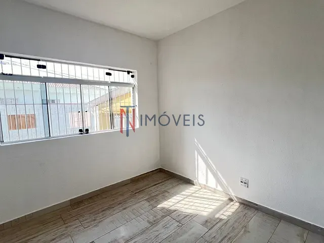 Casa com 132m² 2 quartos e 1 banheiro, à venda, no bairro Alvinópolis em Atibaia