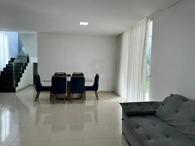 Casa 3 quartos e 1 banheiro, à venda, no bairro Tancredo Neves I em Paulo Afonso