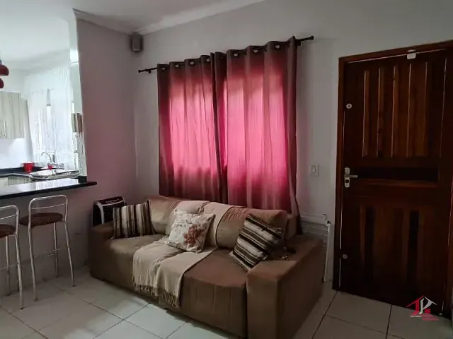 Casa 2 quartos e 2 banheiros, à venda, no bairro Jardim Praia Grande em Mongaguá