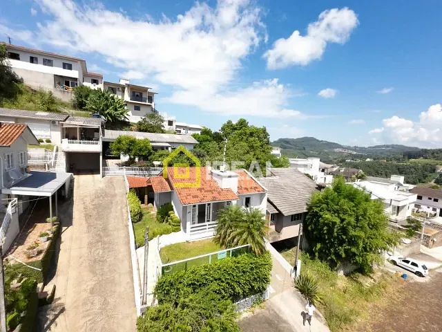 Casa 3 quartos e 1 banheiro, para alugar, no bairro Itaíba em Concórdia