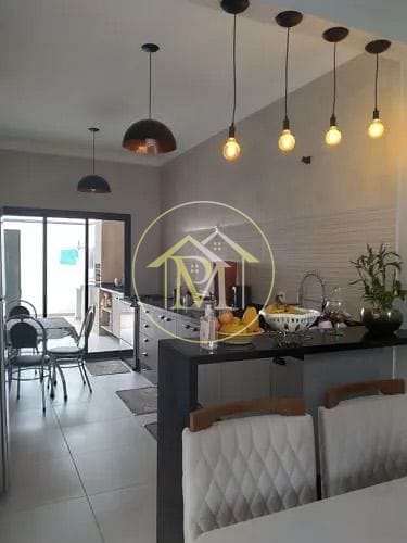 Casa, 3 quartos, 154 m² - Foto 1