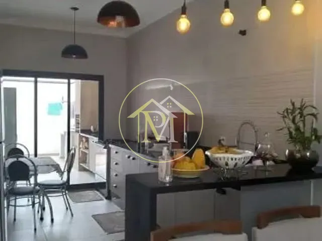 Casa com 200m² 3 quartos e 2 banheiros, à venda, no bairro Jardim Novo Horizonte em Sorocaba