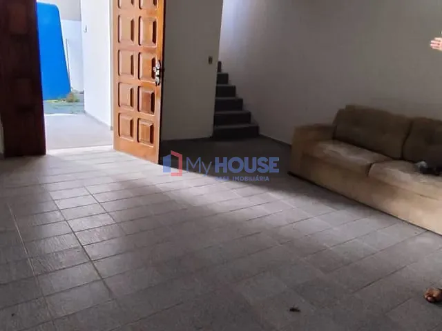 Casa 6 quartos e 4 banheiros, à venda, no bairro Pontal em Ilhéus
