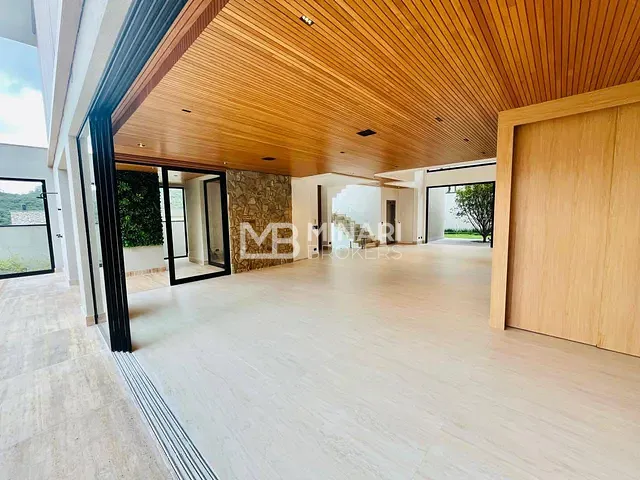 Casa 4 quartos e 6 banheiros, à venda, no bairro Tamboré em Santana de Parnaíba