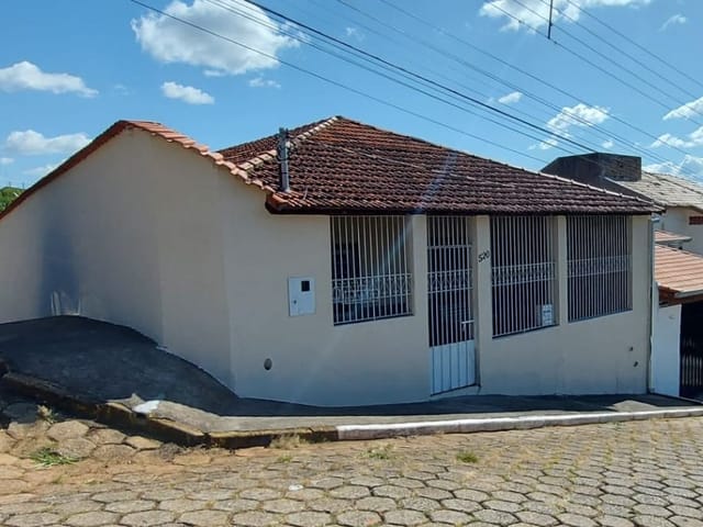 Foto do Casa - Casa à venda 4 Quartos, 2 Vagas, 200M², Estiva, Itajubá - MG | MOHALLEM e LOPES CORRETAGEM E ADMINISTRACAO DE IMOVEIS LTDA