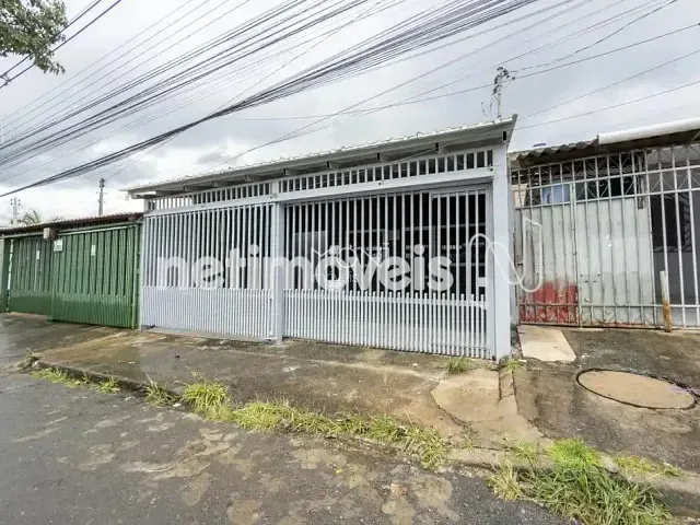 Casa 3 quartos e 4 banheiros, à venda, no bairro Areal (Águas Claras) em Brasília