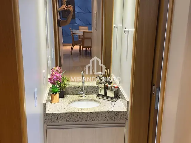 Casa 3 quartos e 2 banheiros, à venda, no bairro Parque Amazônia em Goiânia