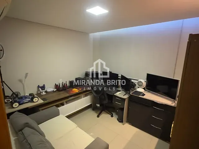 Casa 3 quartos e 2 banheiros, à venda, no bairro Parque Amazônia em Goiânia