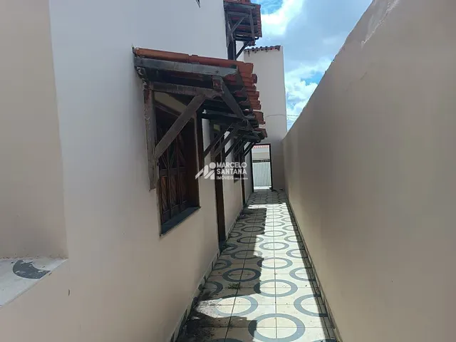 Casa 5 quartos e 4 banheiros, para alugar, no bairro Centro em Vitória da Conquista