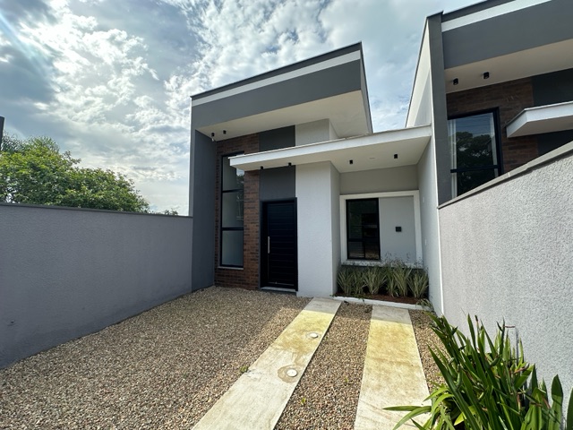 Foto do Casa - Casa Geminada N°1 Com Ótima Localização à venda, Bairro Costeira, Balneário Barra do Sul, SC | North Center