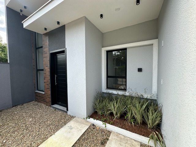 Foto do Casa - Casa Geminada N°1 Com Ótima Localização à venda, Bairro Costeira, Balneário Barra do Sul, SC | North Center