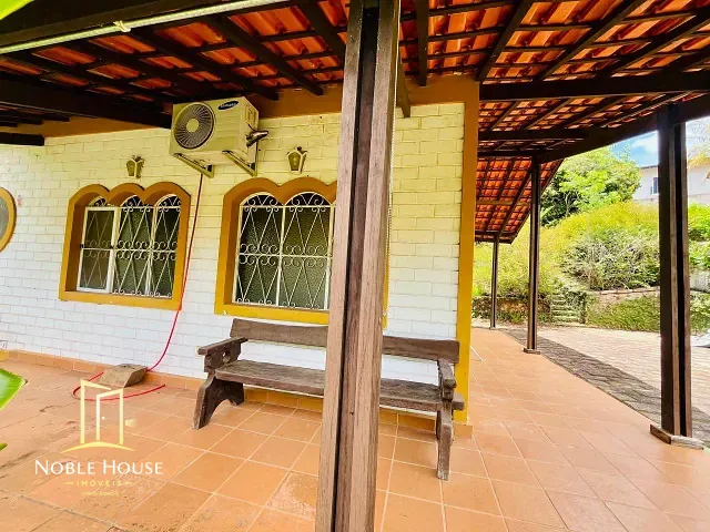Casa com 921m² 2 quartos e 2 banheiros, à venda, no bairro Marambaia em Vinhedo