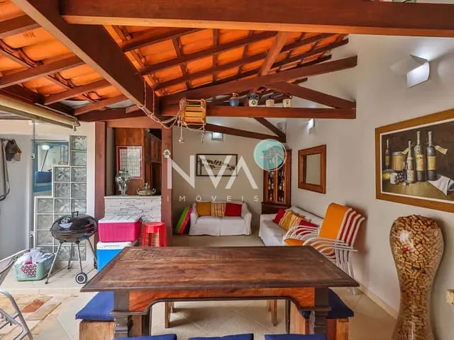 Casa com 252m² 3 quartos e 3 banheiros, à venda, no bairro Jardim Botânico em Rio de Janeiro